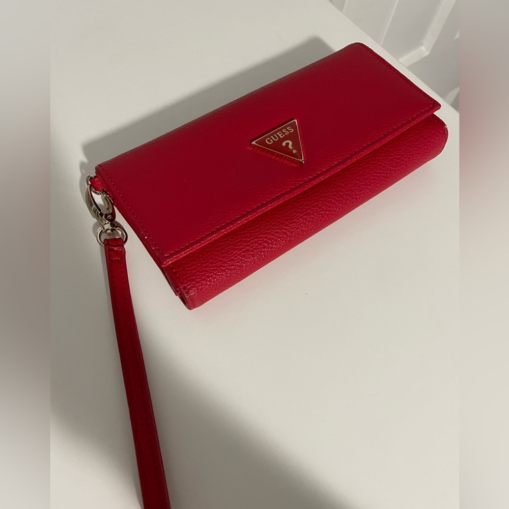 Guess Wallet